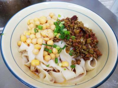川味面食技术做法哪里一对一糖心VLGO官网入口？高汤的熬制方法